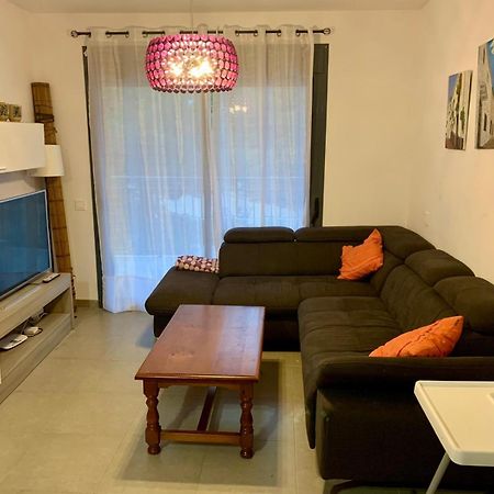 Apartamento Calafat, A 2 Minutos A Pie De Cala Llobeta Exterior photo