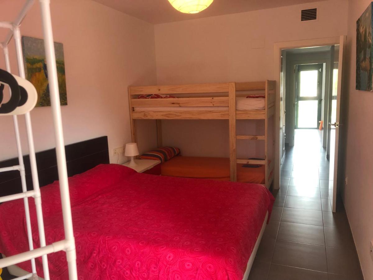 Apartamento Calafat, A 2 Minutos A Pie De Cala Llobeta Exterior photo